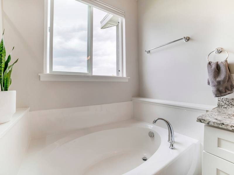 Is Tub Reglazing The Best Option For You?